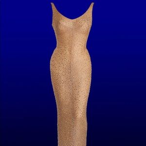 Meet your Posher, Connie